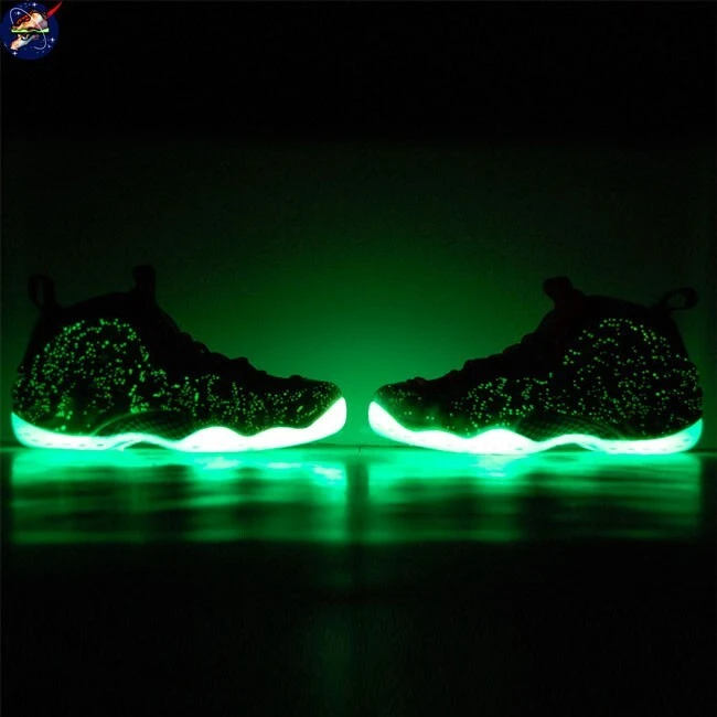 Custom "Big Bang-Alike" Foamposite One by GourmetKickz - Image 4