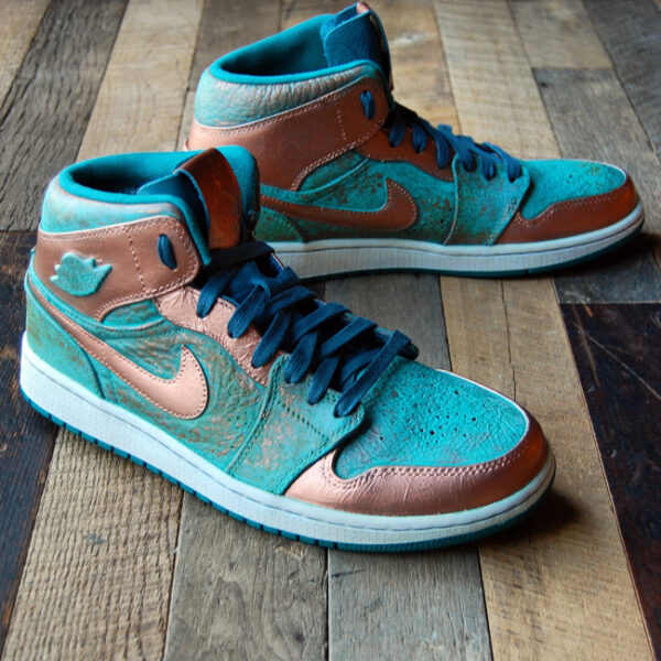 Custom Patina Pack AJ1 Mid by GourmetKickz - Image 4