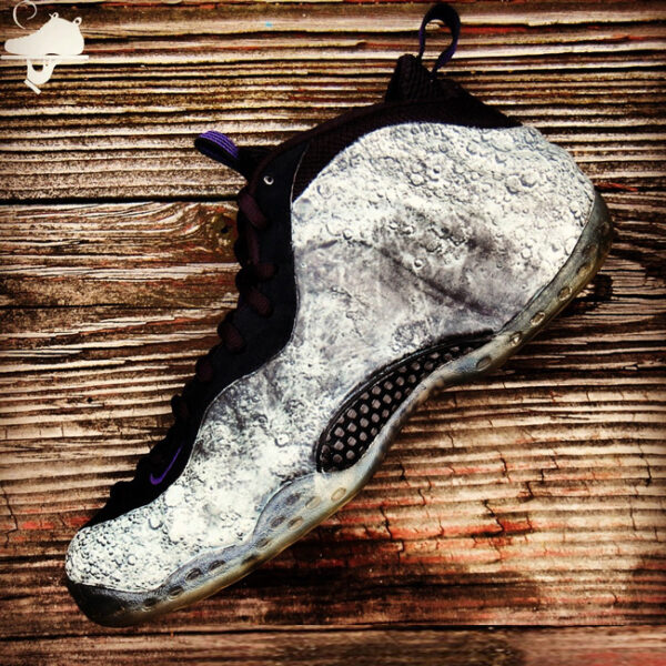 Custom "Foampollo One" aka "Light Side | Dark Side of the Moon" - Image 4