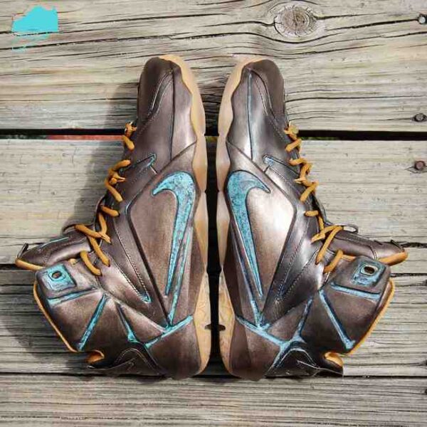 Custom LeBronze 12 EXT - Image 4